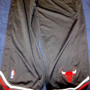 NBA Warm Up Snap Bottoms Chicago Bulls